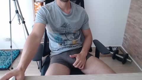 Snapshot of jjrod91 chatting on 10-29-25, 03:47 Jon online show from 10-29-25, 03:47