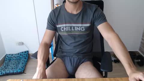 Snapshot of jjrod91 chatting on 11-06-25, 03:13 Jon online show from 11-06-25, 03:13