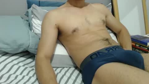 Snapshot of jjrod91 chatting on 11-09-25, 03:49 Jon online show from 11-09-25, 03:49