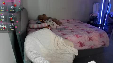 Snapshot of jjulietterose chatting on 07-02-26, 06:41 Juliette Rose online show from 07-02-26, 06:41