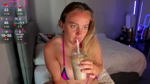 Snapshot of jjulietterose chatting on 07-13-26, 07:44 Juliette Rose online show from 07-13-26, 07:44
