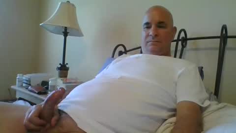 Snapshot of jmichael50 chatting on 12-15-24, 09:31 jmichael50 online show from 12-15-24, 09:31