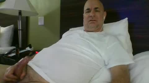 Snapshot of jmichael50 chatting on 02-23-25, 02:40 jmichael50 online show from 02-23-25, 02:40