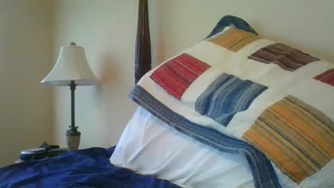 Snapshot of jmichael50 chatting on 12-14-25, 06:01 jmichael50 online show from 12-14-25, 06:01
