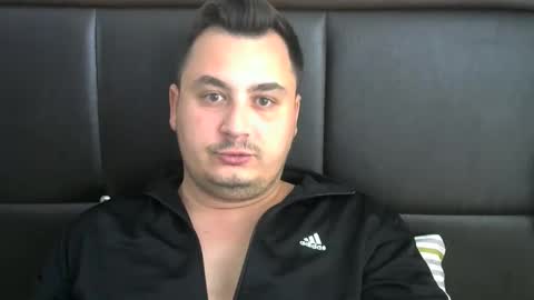 Snapshot of jnsnw chatting on 10-13-25, 09:31 jnsnw online show from 10-13-25, 09:31