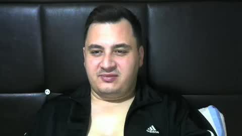 Snapshot of jnsnw chatting on 11-30-25, 02:04 jnsnw online show from 11-30-25, 02:04