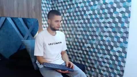  Joao online show from 06-19-26, 10:13