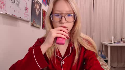 joan_kiss online show from 09-30-25, 07:30