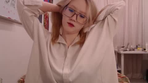 joan_kiss online show from 10-18-25, 03:09