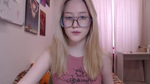 Snapshot of joan_kiss chatting on 02-07-26, 06:50 joan_kiss online show from 02-07-26, 06:50