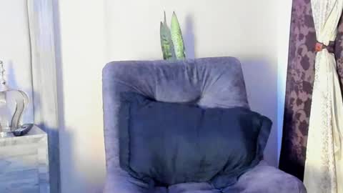 JOAN SAENZ online show from 02-06-25, 02:44