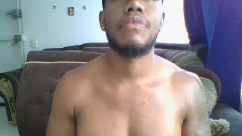 JOAN SAENZ online show from 12-18-25, 10:05