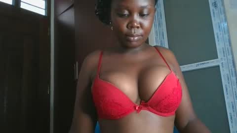 Snapshot of joankein_255 chatting on 12-18-25, 06:08 varl online show from 12-18-25, 06:08