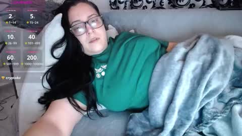 Jo online show from 10-26-25, 03:29