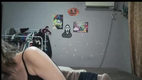 Joannatompson online show from 12-13-24, 07:10