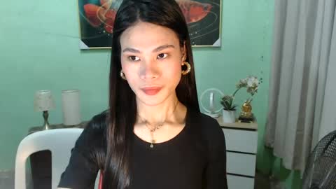 Snapshot of joannamuse chatting on 07-16-26, 12:00 joanna online show from 07-16-26, 12:00