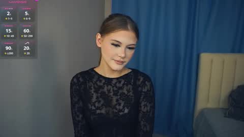 Snapshot of joannehairfield chatting on 10-19-25, 06:47 Karyn online show from 10-19-25, 06:47