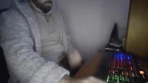 joaodias_18 online show from 12-27-24, 06:53