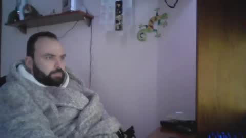 joaodias_18 online show from 03-09-25, 06:54