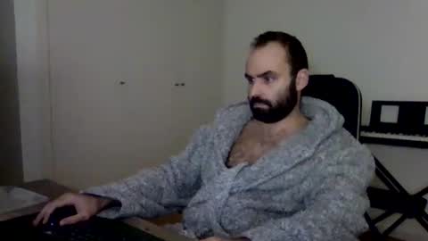 joaodias_18 online show from 11-19-25, 09:37