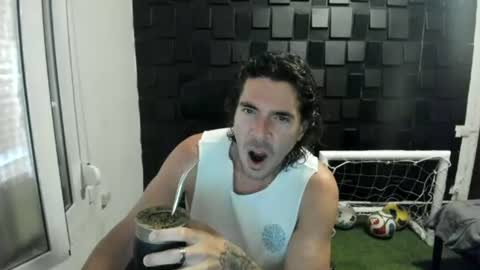 Snapshot of joaquin420_hot chatting on 06-28-26, 06:08 joaquin420_hot online show from 06-28-26, 06:08