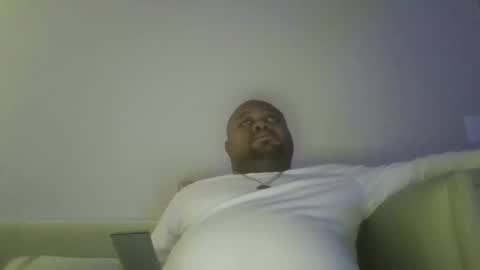 Snapshot of joe25123 chatting on 10-20-25, 04:57 joe25123 online show from 10-20-25, 04:57