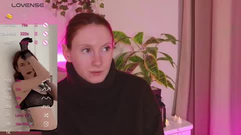 Snapshot of joe___joe chatting on 12-05-24, 04:20 Joe online show from 12-05-24, 04:20