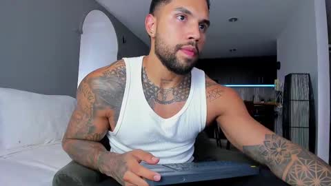 joe_esthetic online show from 09-20-25, 08:54