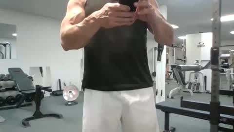 Snapshot of joe_smith5679 chatting on 12-14-25, 06:45 joe_smith5679 online show from 12-14-25, 06:45