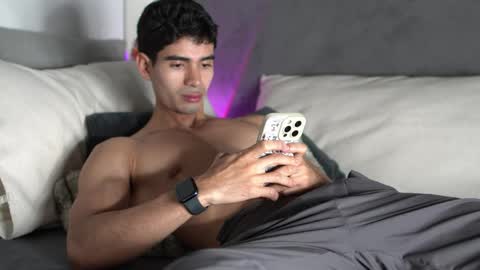 Snapshot of joe_steel1 chatting on 05-07-26, 10:04 joe_steel1 online show from 05-07-26, 10:04
