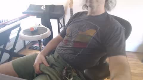 Snapshot of joebo7575 chatting on 06-08-26, 07:36 joebo7575 online show from 06-08-26, 07:36