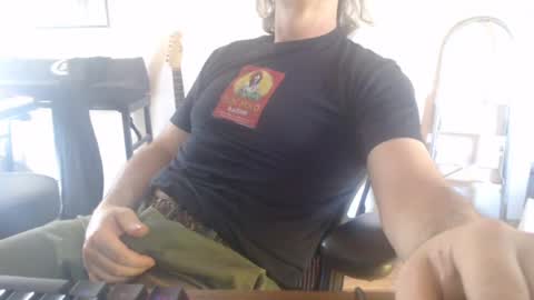 Snapshot of joebo7575 chatting on 06-26-26, 09:19 joebo7575 online show from 06-26-26, 09:19