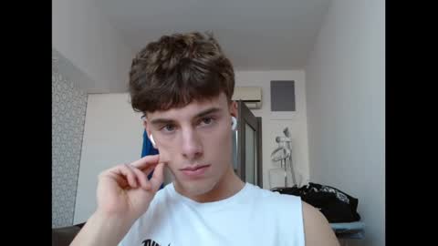 Snapshot of joel_friendly chatting on 03-08-26, 02:21 JOEL online show from 03-08-26, 02:21