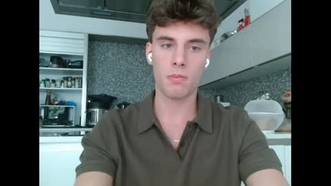 Snapshot of joel_friendly chatting on 03-17-26, 01:36 JOEL online show from 03-17-26, 01:36