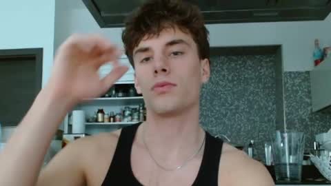 Snapshot of joel_friendly chatting on 03-29-26, 12:27 JOEL online show from 03-29-26, 12:27