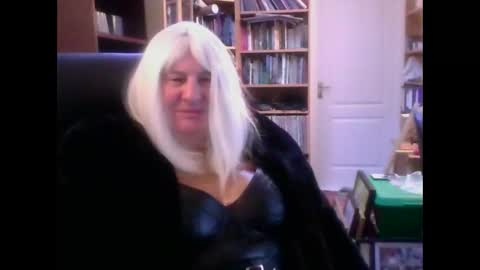 Snapshot of joelatex chatting on 12-19-24, 09:29 Joelatex online show from 12-19-24, 09:29