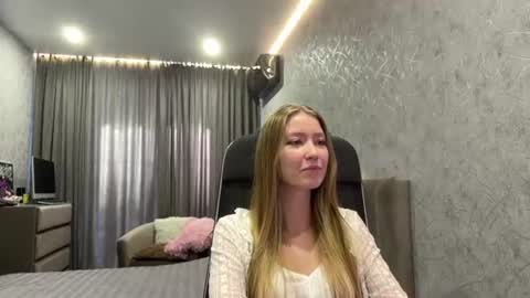 Snapshot of joellys_s chatting on 07-15-26, 12:43 Joellysmy name is actually diana online show from 07-15-26, 12:43