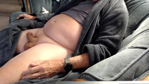 Snapshot of joelrw4 chatting on 02-15-25, 03:39 joelrw4 online show from 02-15-25, 03:39