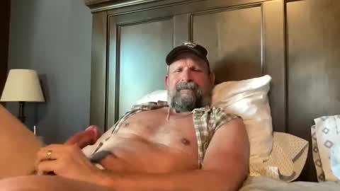 Snapshot of joestros chatting on 03-19-26, 12:25 joestros online show from 03-19-26, 12:25