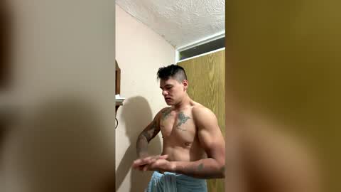 joey_montana3 online show from 03-18-26, 01:58