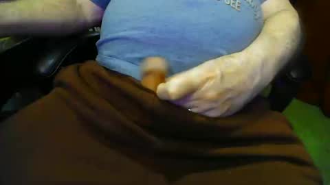 joeyballs123 online show from 04-16-26, 04:41