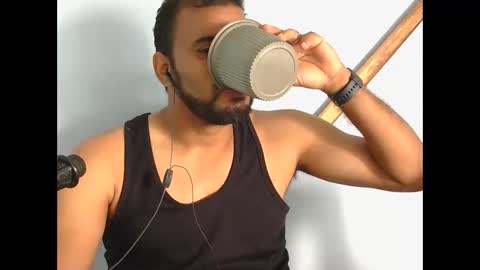 Snapshot of johan2222222222 chatting on 10-29-25, 01:46 johan2222222222 online show from 10-29-25, 01:46