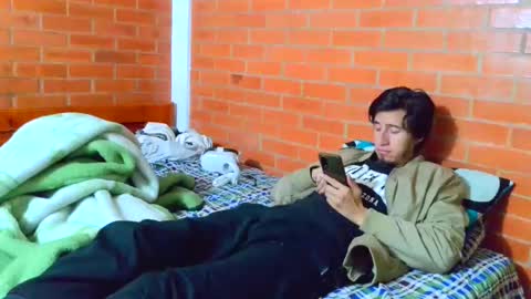 johan70nsexy online show from 07-09-26, 04:16