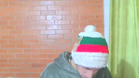 johan70nsexy online show from 08-06-26, 05:42