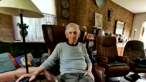Snapshot of johan7_heet chatting on 05-23-26, 04:00 johan7 heet online show from 05-23-26, 04:00