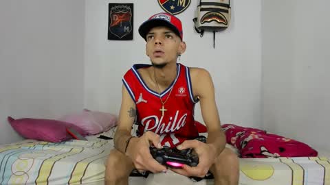 Snapshot of johan_and_antonella chatting on 12-11-24, 10:38 johan_and_antonella online show from 12-11-24, 10:38