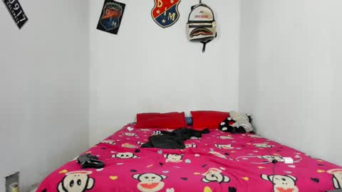 Snapshot of johan_and_antonella chatting on 01-30-25, 06:56 johan_and_antonella online show from 01-30-25, 06:56