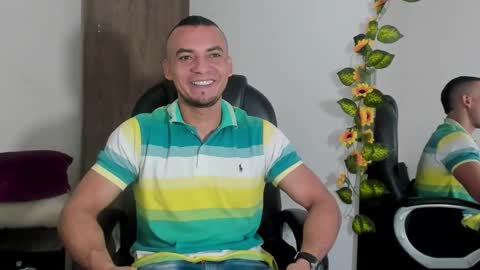 Snapshot of johan_miller1 chatting on 11-27-25, 07:05 johan online show from 11-27-25, 07:05