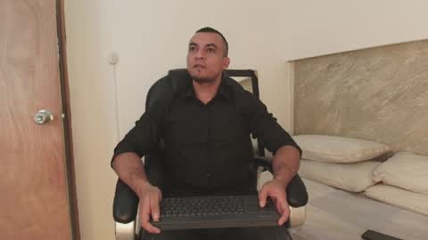 johan online show from 03-30-26, 05:52