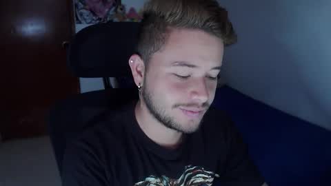 JOHAN independient model online show from 11-14-25, 01:10